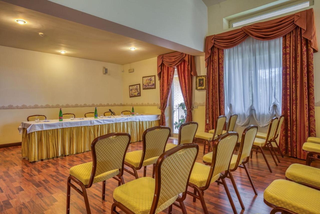 Hotel Des Reves Sant'Elia Fiumerapido Bagian luar foto