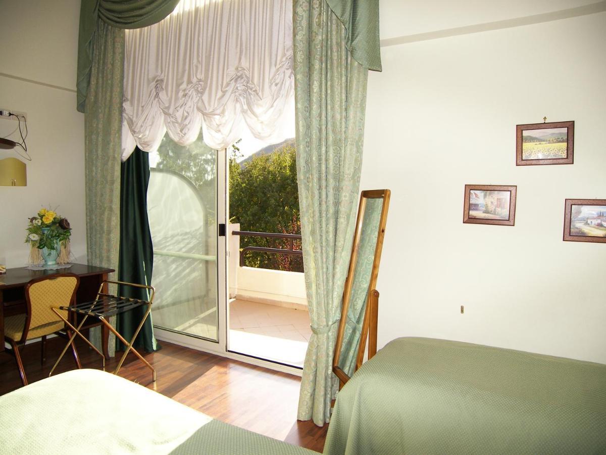 Hotel Des Reves Sant'Elia Fiumerapido Bagian luar foto