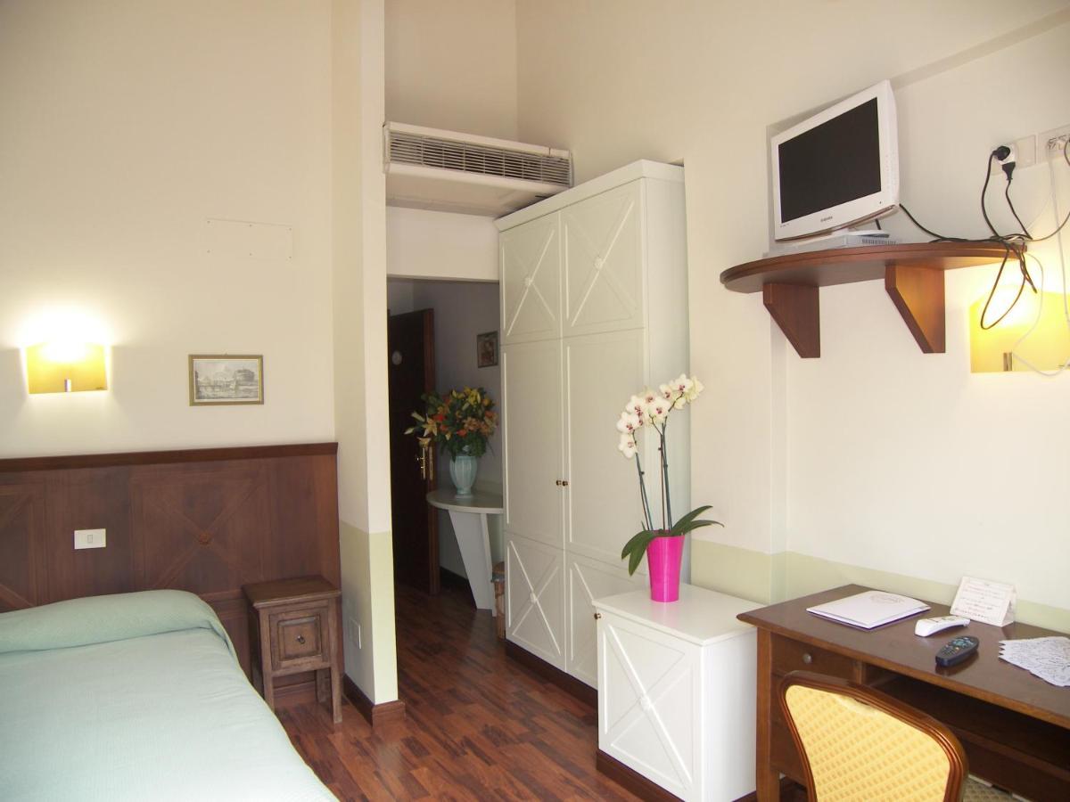 Hotel Des Reves Sant'Elia Fiumerapido Bagian luar foto